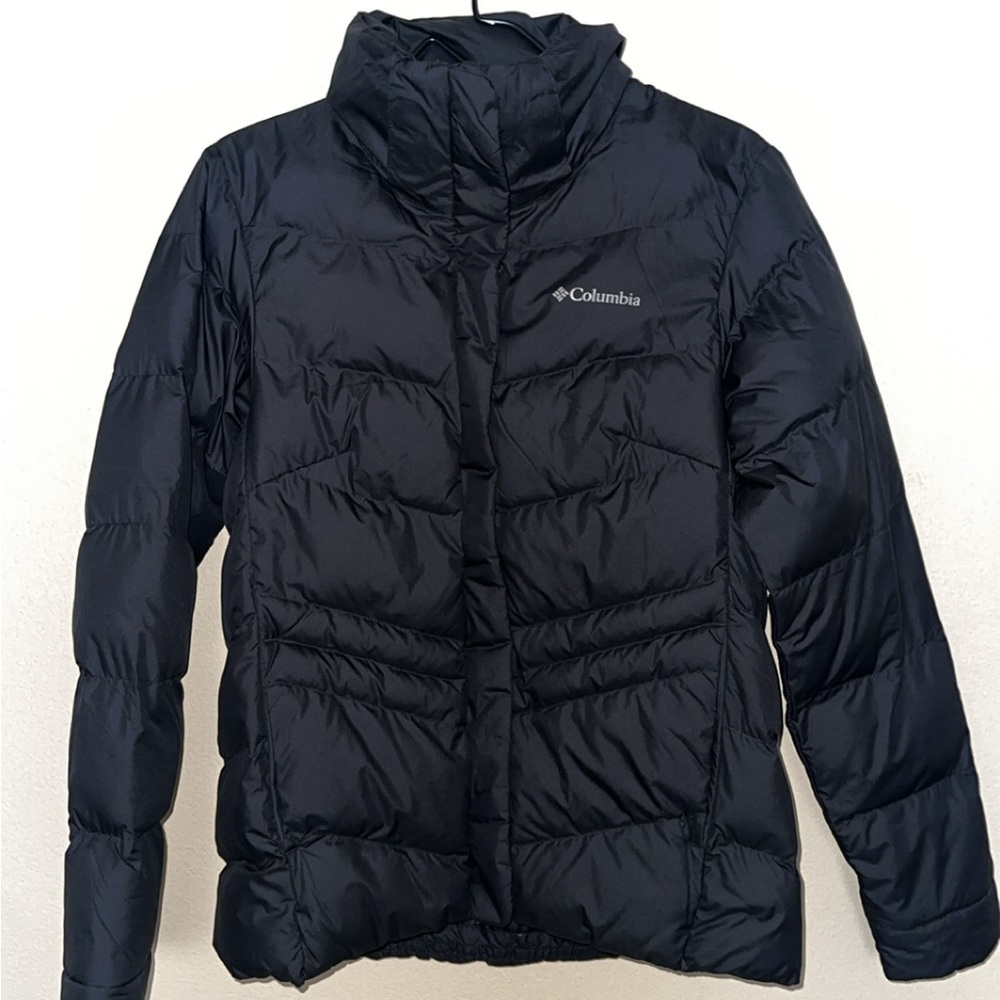 Women’s Columbia Black Puffer Jacket